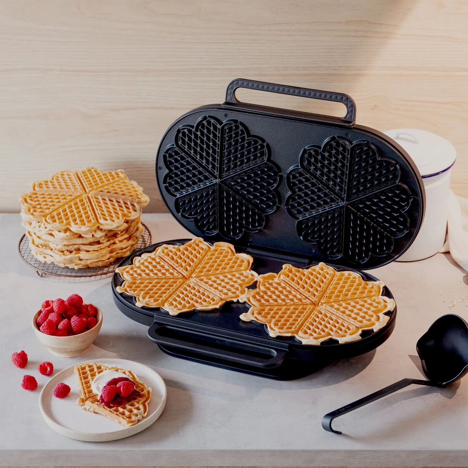 Wilfa Grand Double gaufrier double cœurs dorés