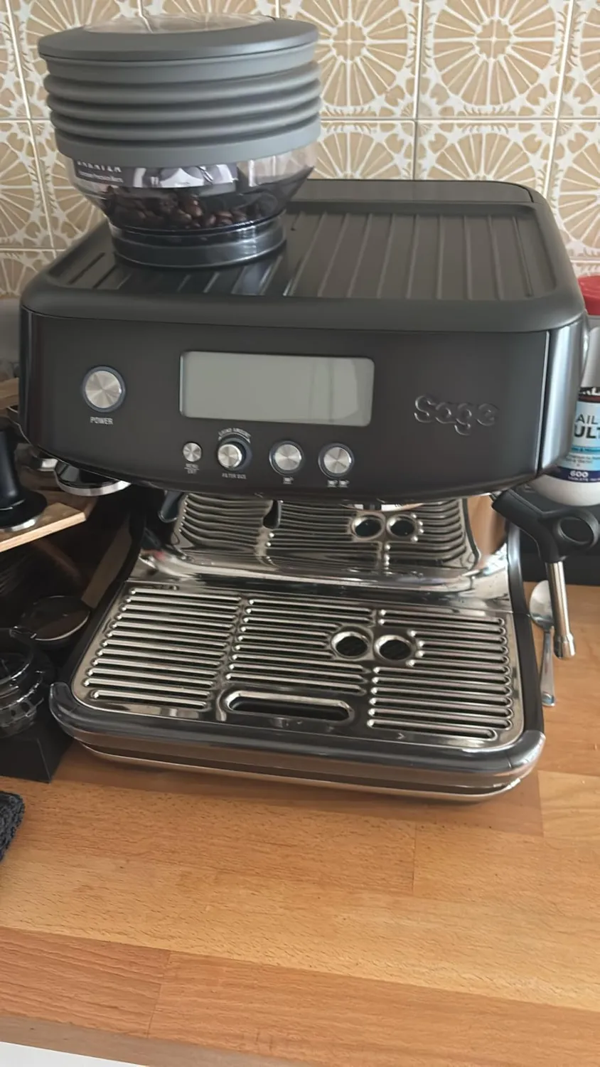 Sage Barista Pro SES878 machine expresso truffe noire moulin