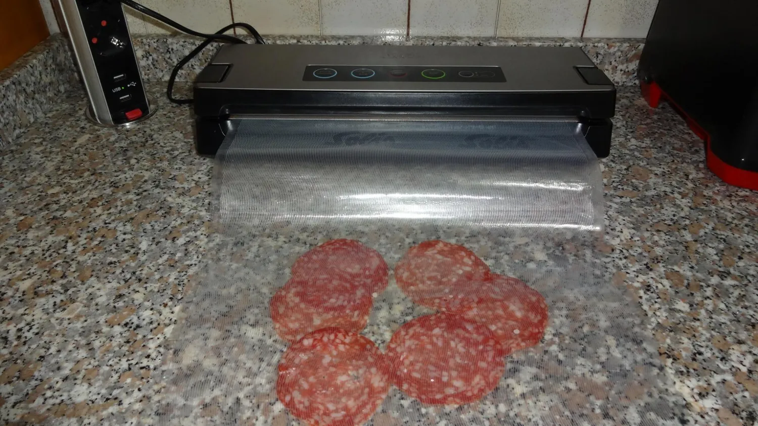 Solis 922.21 machine sous vide noir 110 W sachets et boîtes