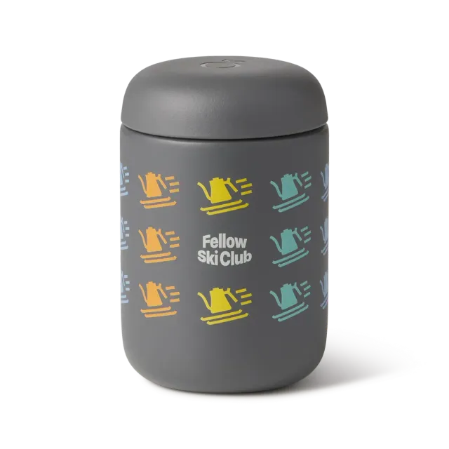 Fellow Carter Ski Club mug isotherme ardoise