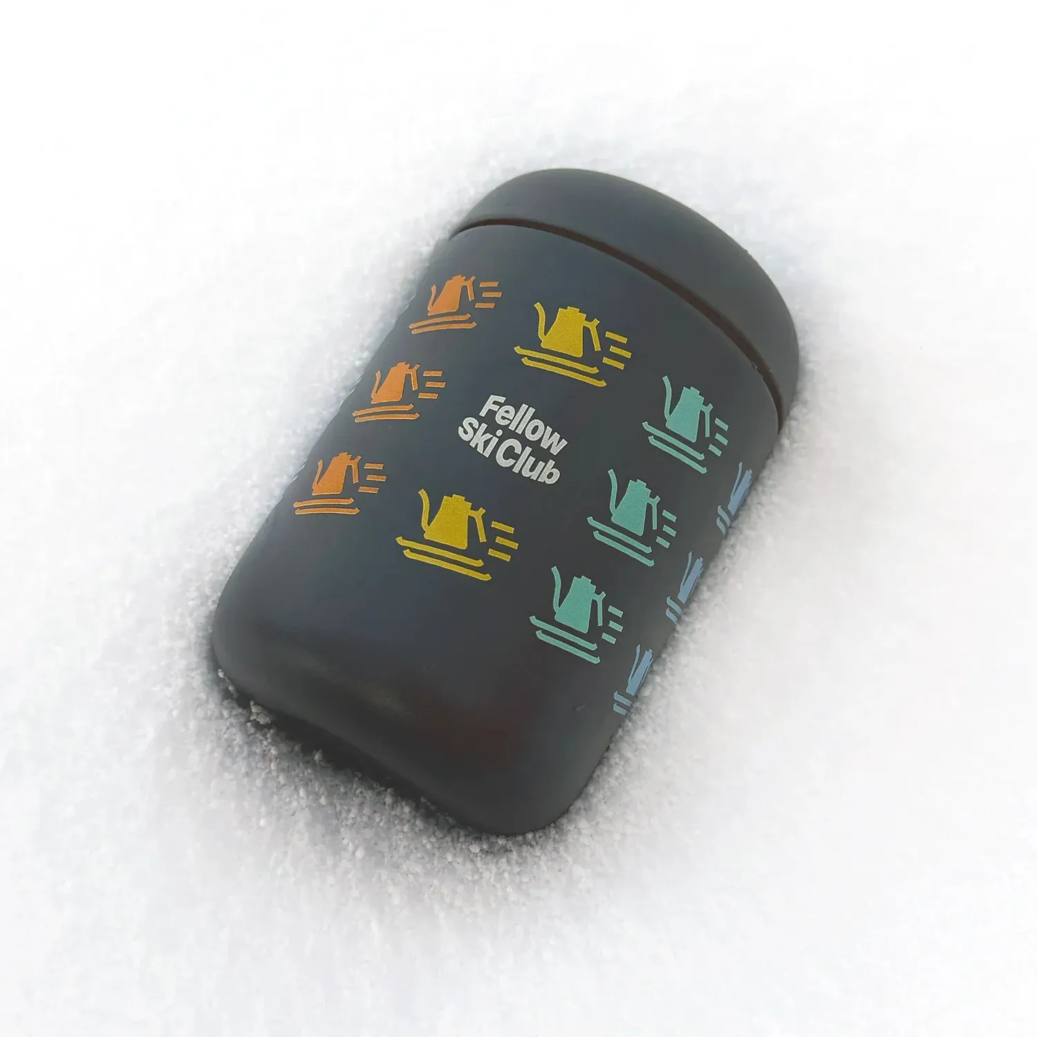Fellow Carter Ski Club mug isotherme ardoise