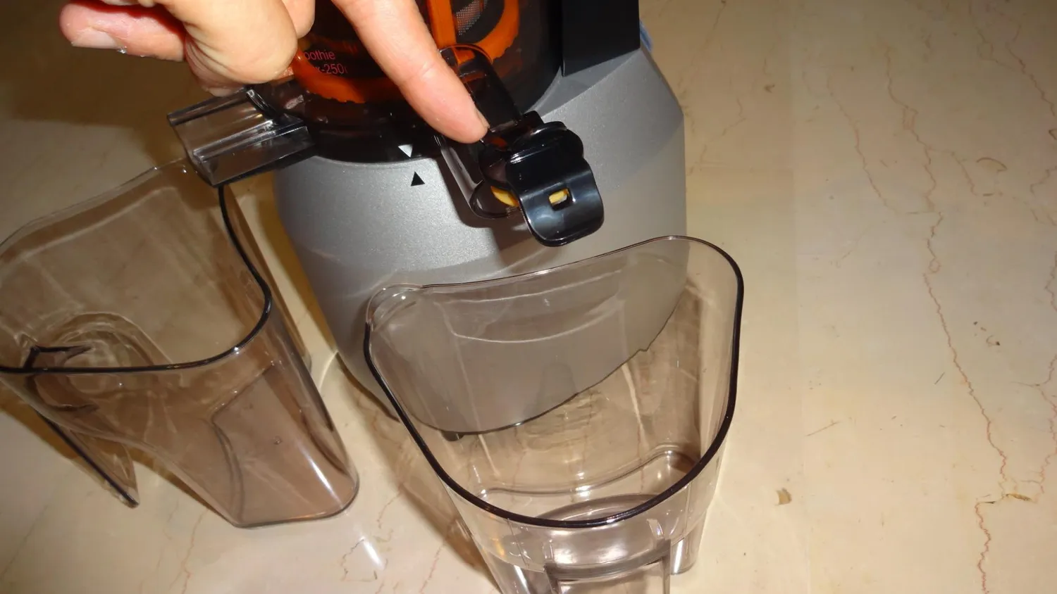 Solis 862 Multi Slow Juicer XXL extracteur 75mm